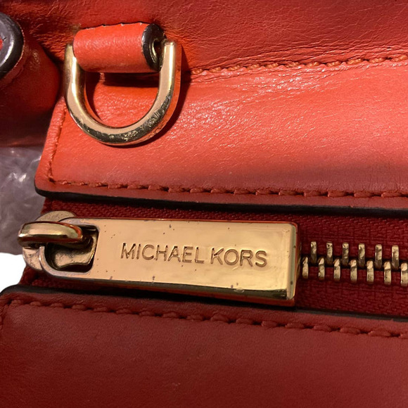 MICHAEL KORS HAMILTON TRAVELER GENUINE LEATHER SATCHEL/ SHOULDER BAG ORANGE - Picture 12 of 15